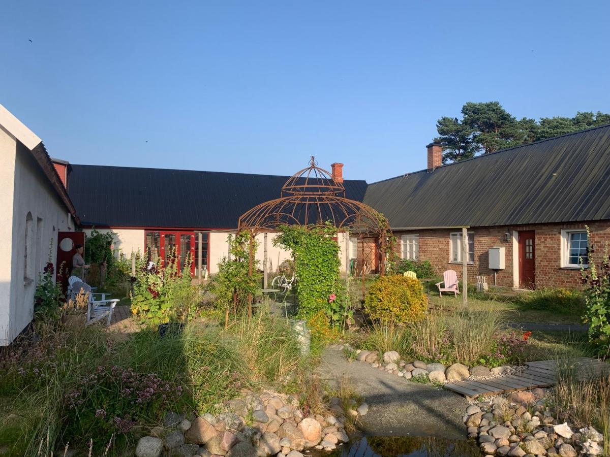 Strandbadsgarden B&B Löderup Dış mekan fotoğraf